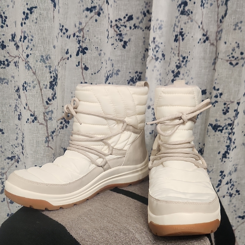 Ryka Size 11 NEW Winter Boots